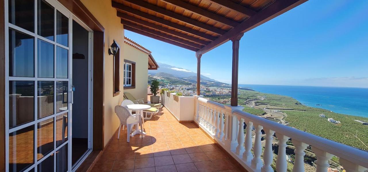 Vivienda Vacacional Los Geranios Tazacorte Exterior photo